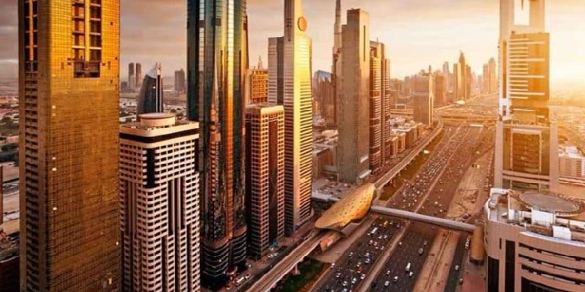 More than 4,000 real estate deals were registered by the Dubai Land Department in the first half of 2025.